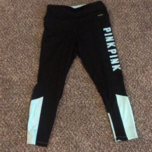 Victoria’s Secret Capri Leggings